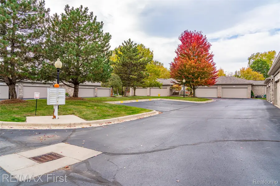 59333 Mountain Ash CT, Washington, MI 48094 - #3