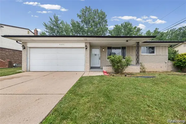 4051 Dickson DR, SterlingHeights, MI 48310