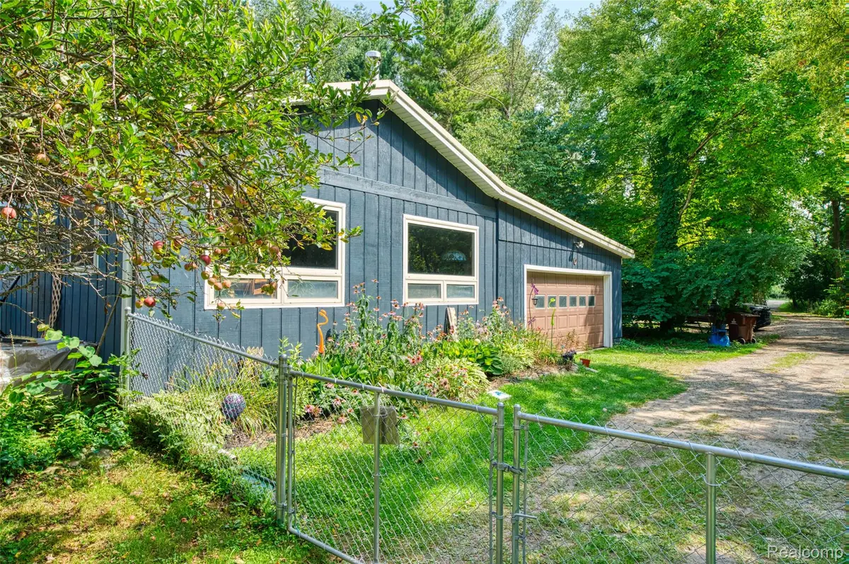 575 E Dansville RD, Dansville, MI 48819 - #1