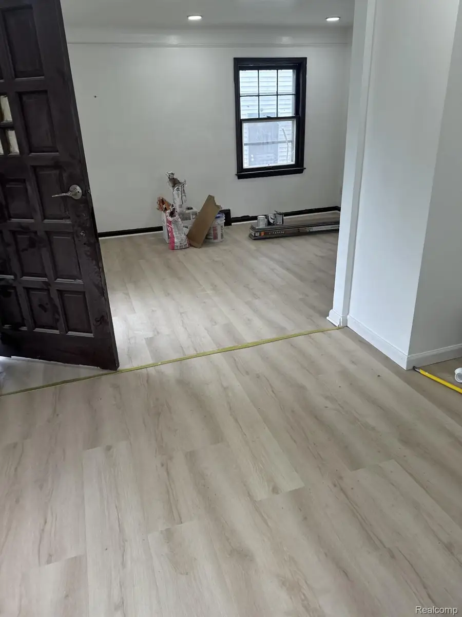 7314 Westwood ST, Detroit, MI 48228 - #2