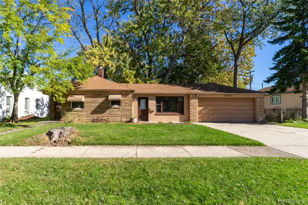 13325 Helen ST, Southgate, MI 48195