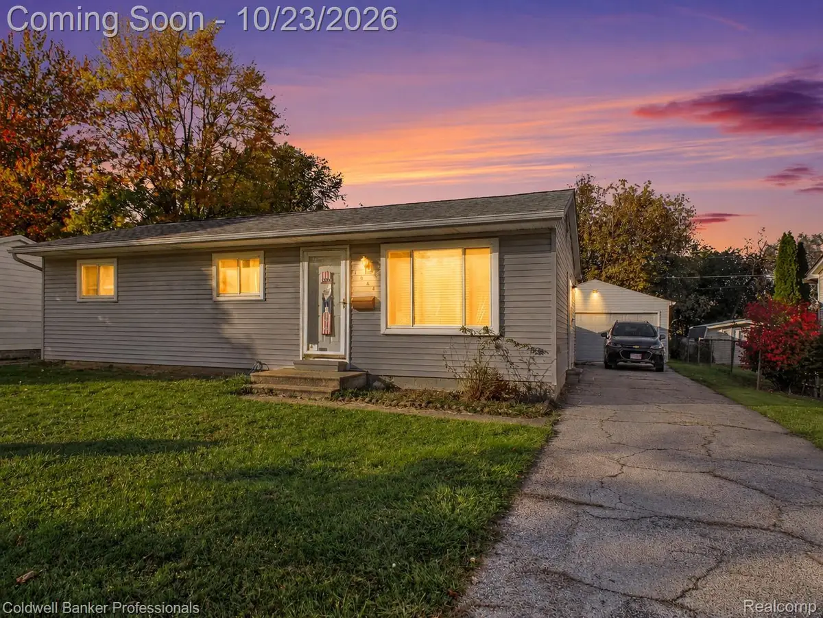1364 2nd ST, Lapeer, MI 48446 - #1