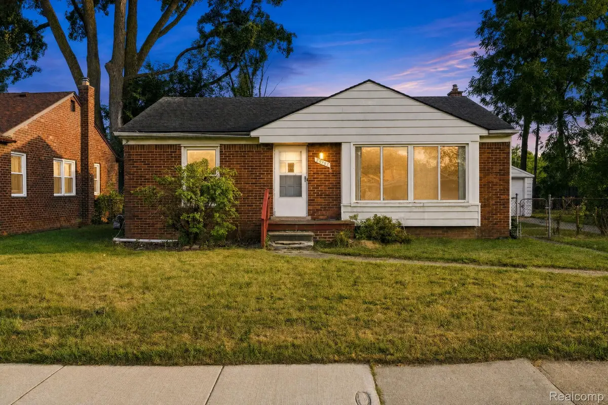 24987 Joy RD, Dearborn Heights, MI 48127 - #1