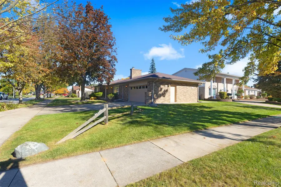 14398 Cranbrook ST, Riverview, MI 48193 - #3