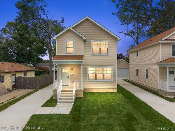 27828 Groveland ST, MadisonHeights, MI 48071