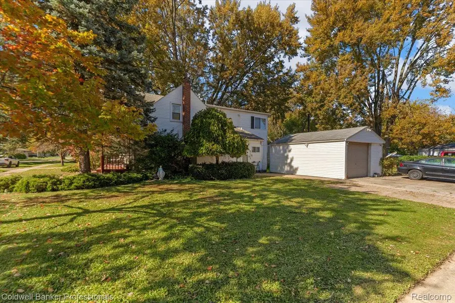 32416 John Hauk ST, Garden City, MI 48135 - #3