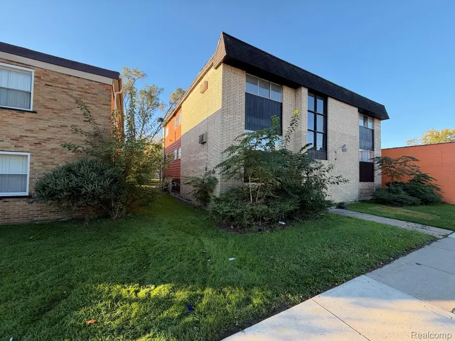 16005 Schoolcraft ST, Detroit, MI 48227 - #2