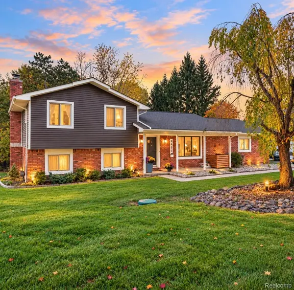 8665 Tindall RD, Davisburg, MI 48350