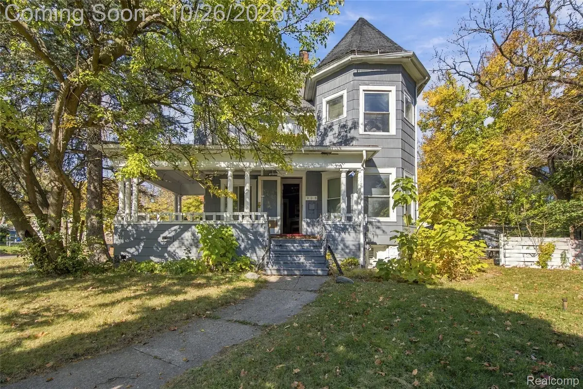 903 E Court ST, Flint, MI 48503 - #1