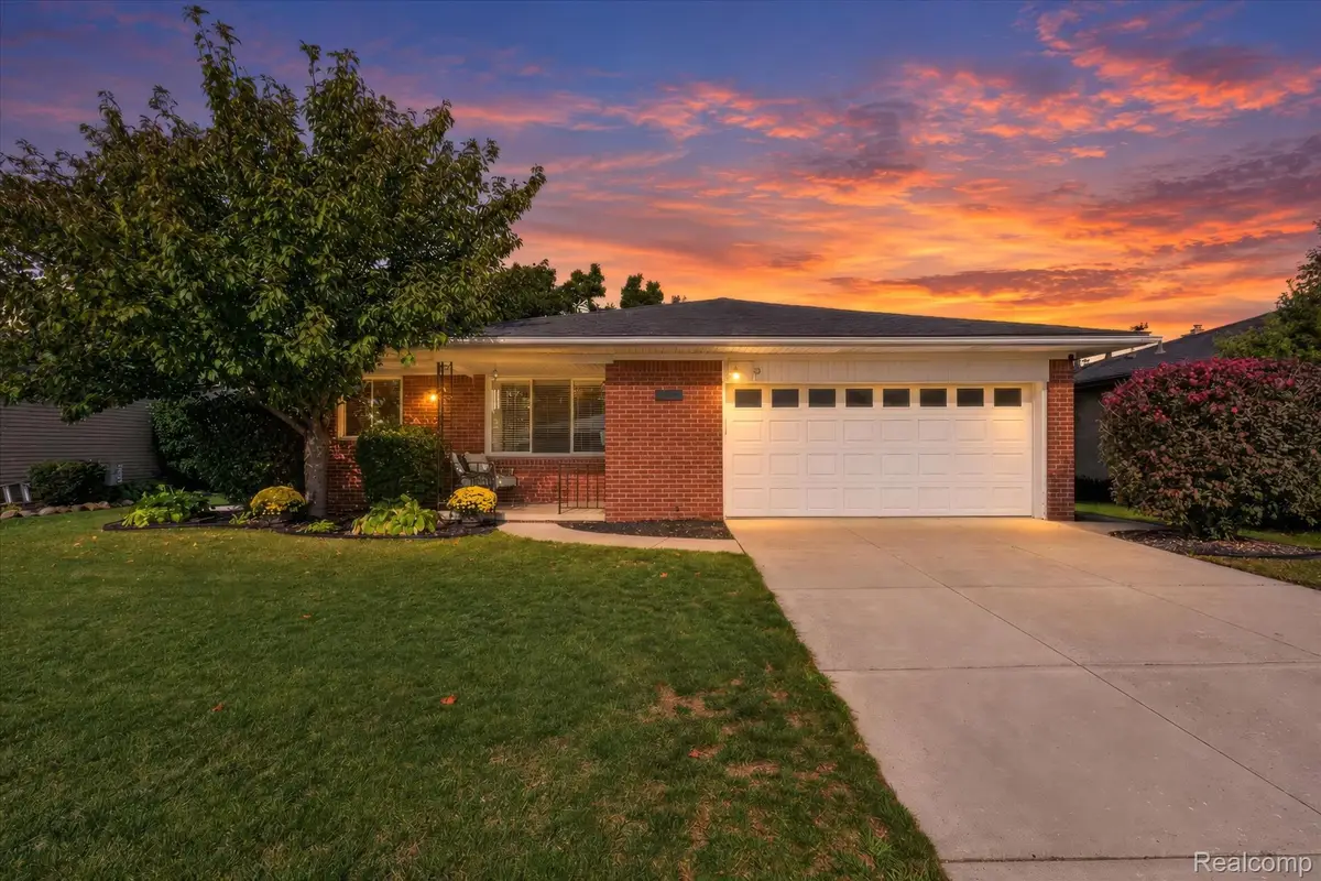 31558 Perth ST, Livonia, MI 48154 - #1