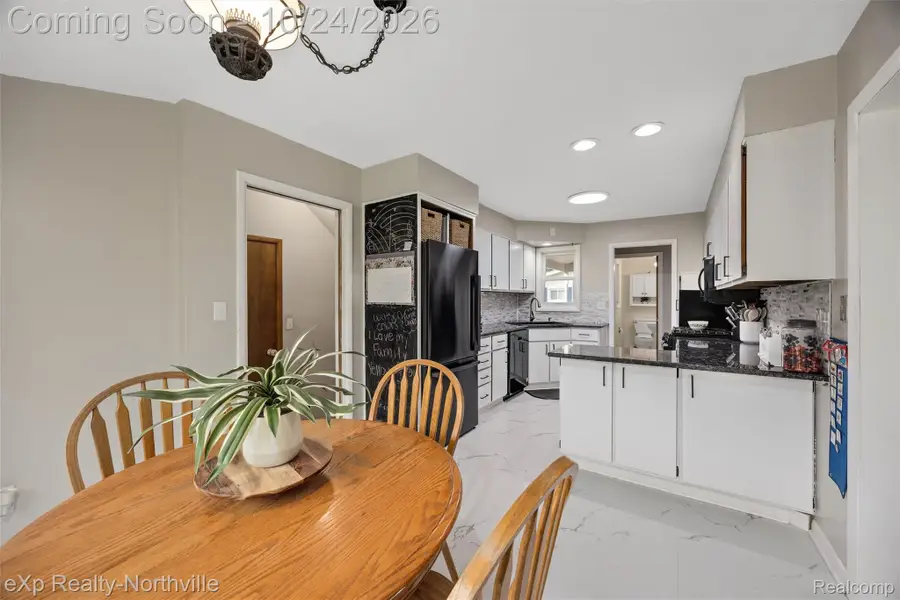 2278 Greenview DR, Adrian, MI 49221 - #3
