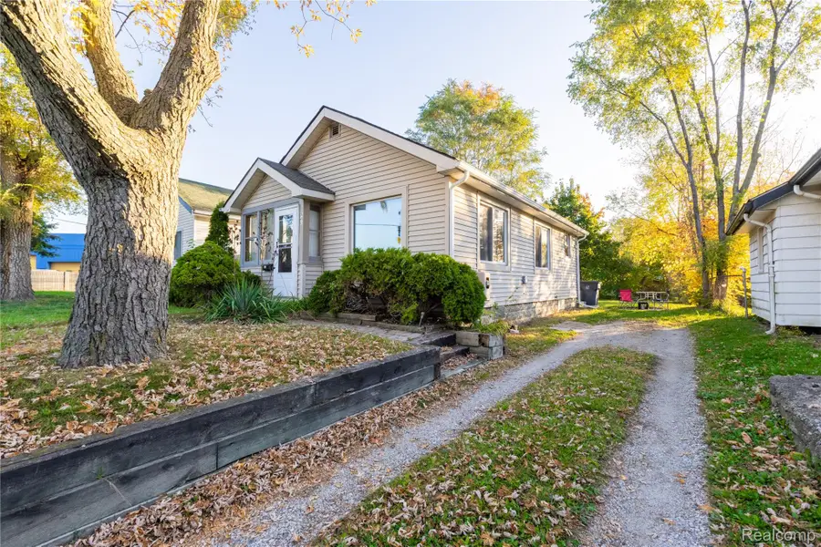 940 Melrose ST, Pontiac, MI 48340 - #3