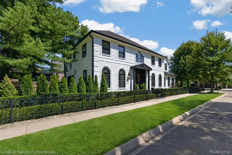 788 S Bates ST, Birmingham, MI 48009 - #2