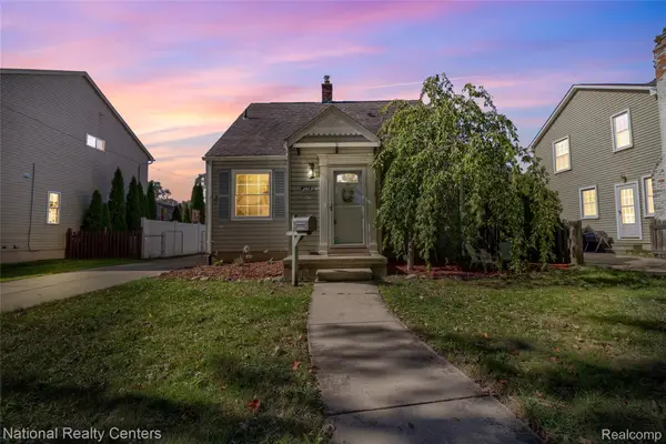 2463 Cummings AVE, Berkley, MI 48072