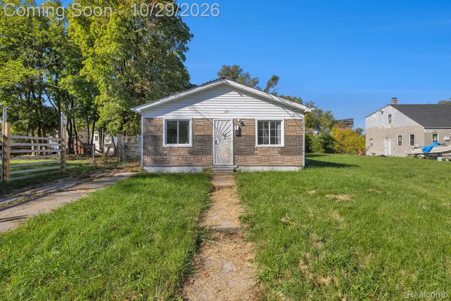7525 Longacre ST, Detroit, MI 48228 - #3