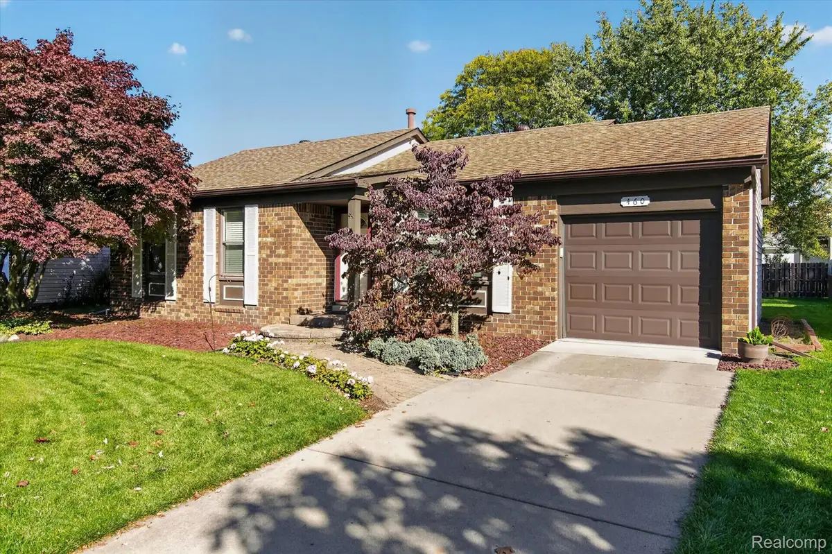 460 Roseland DR, Canton, MI 48187 - #1