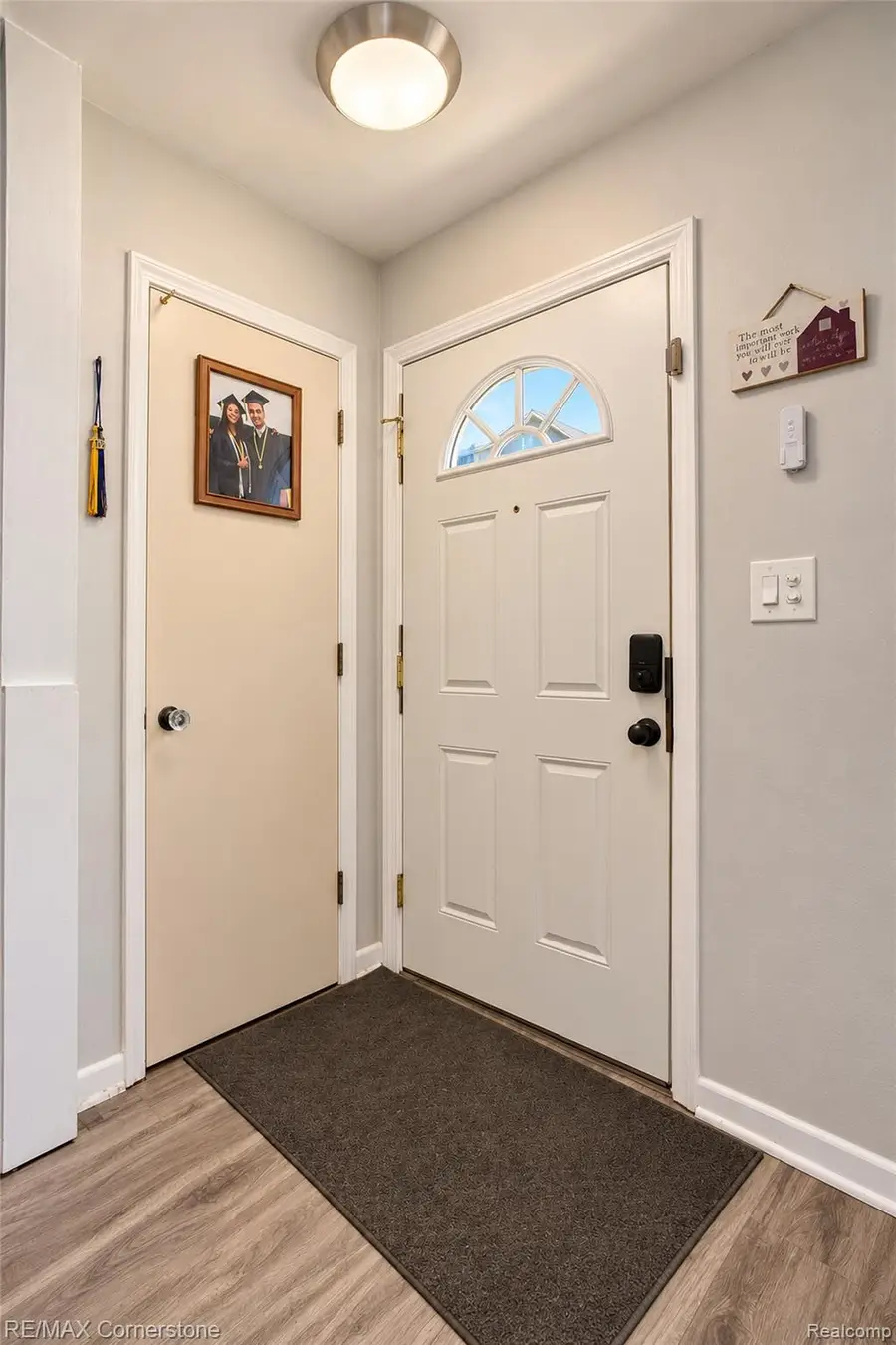 30258 Hanover BLVD, Westland, MI 48186 - #3