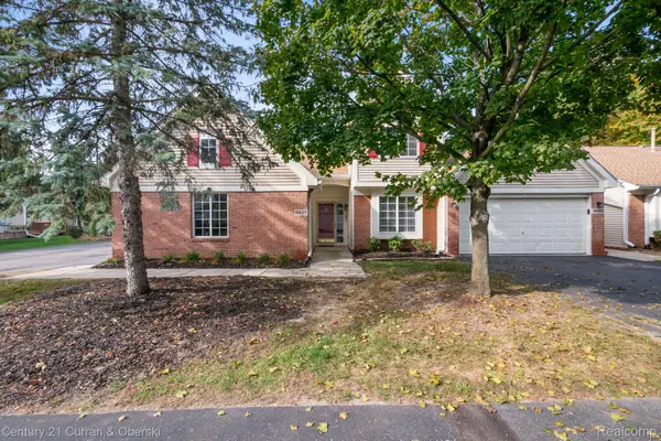6433 Pembrook DR, Westland, MI 48185