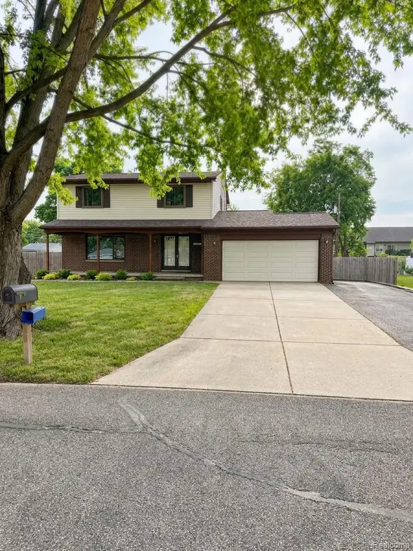 3786 Hazelton AVE, RochesterHills, MI 48307