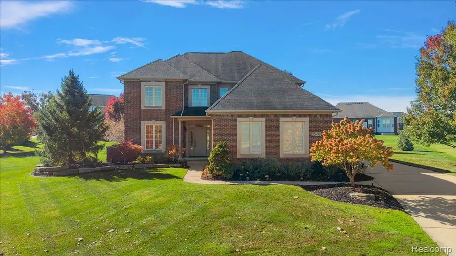 26690 Kentucky CT, South Lyon, MI 48178 - #2