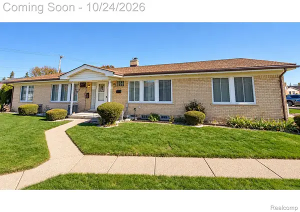 19253 E 13 Mile RD, Roseville, MI 48066