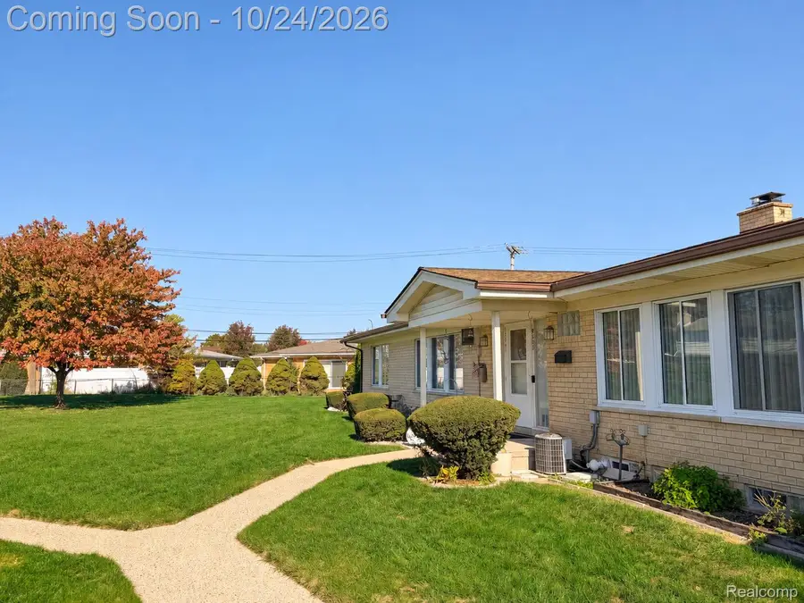 19253 E 13 Mile RD, Roseville, MI 48066 - #2