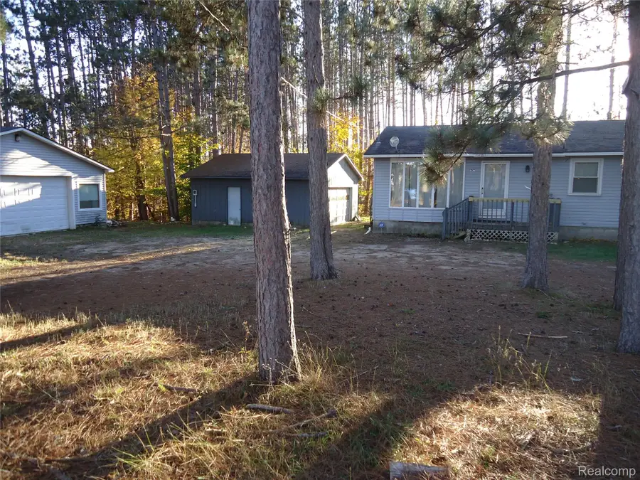 11756 Coster RD SW, Springfield, MI 49633 - #2