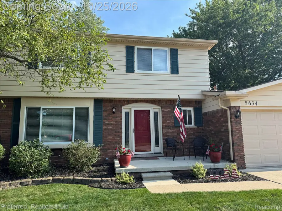 5634 Willow Creek DR, Canton, MI 48187 - #2