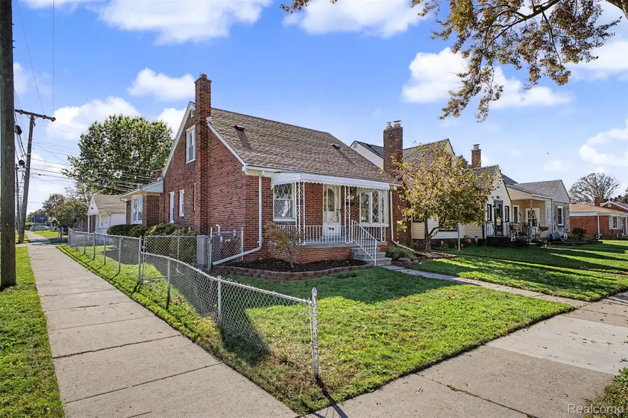 755 Moran AVE, Lincoln Park, MI 48146 - #2