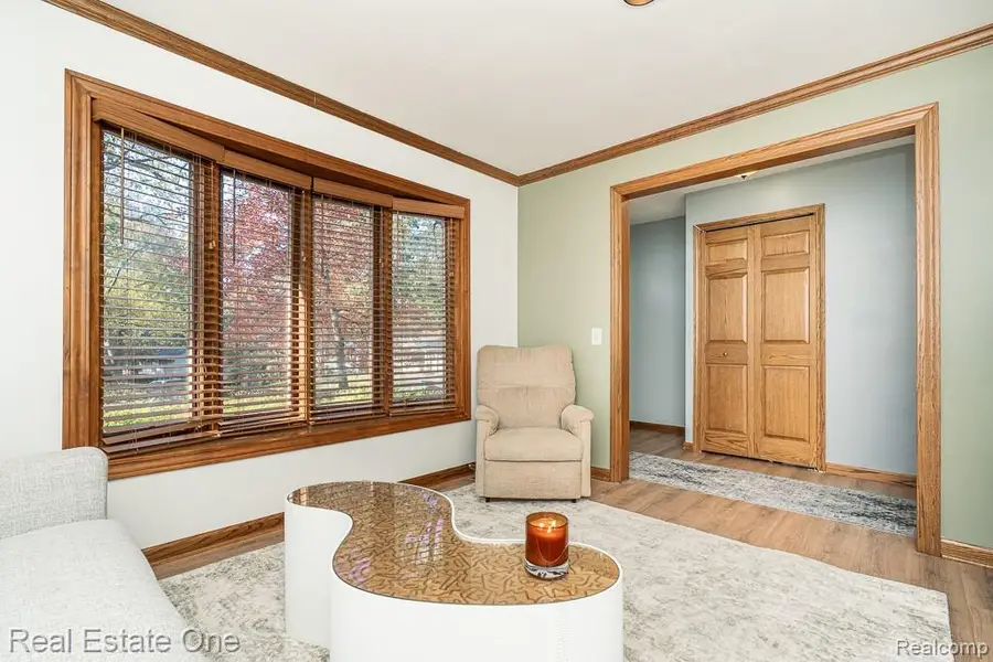 4981 Iroquois BLVD, Clarkston, MI 48348 - #3