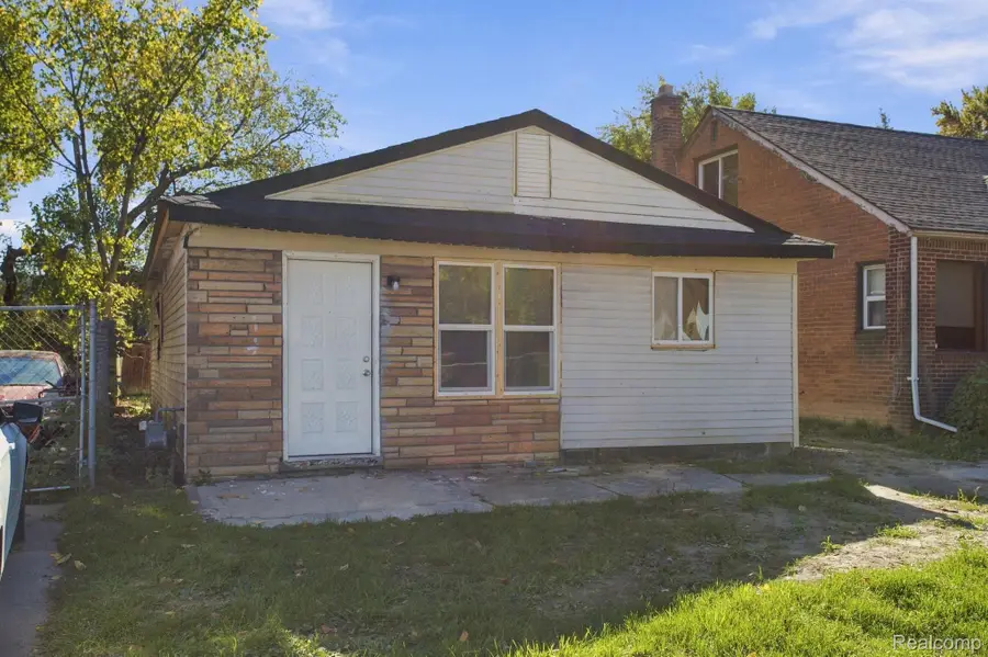 13751 Castleton ST, Detroit, MI 48227 - #2