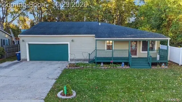 7271 Ideal Terrace, Waterford, MI 48329 - #1