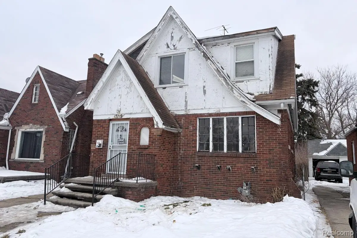 17139 Rowe ST, Detroit, MI 48205 - #1