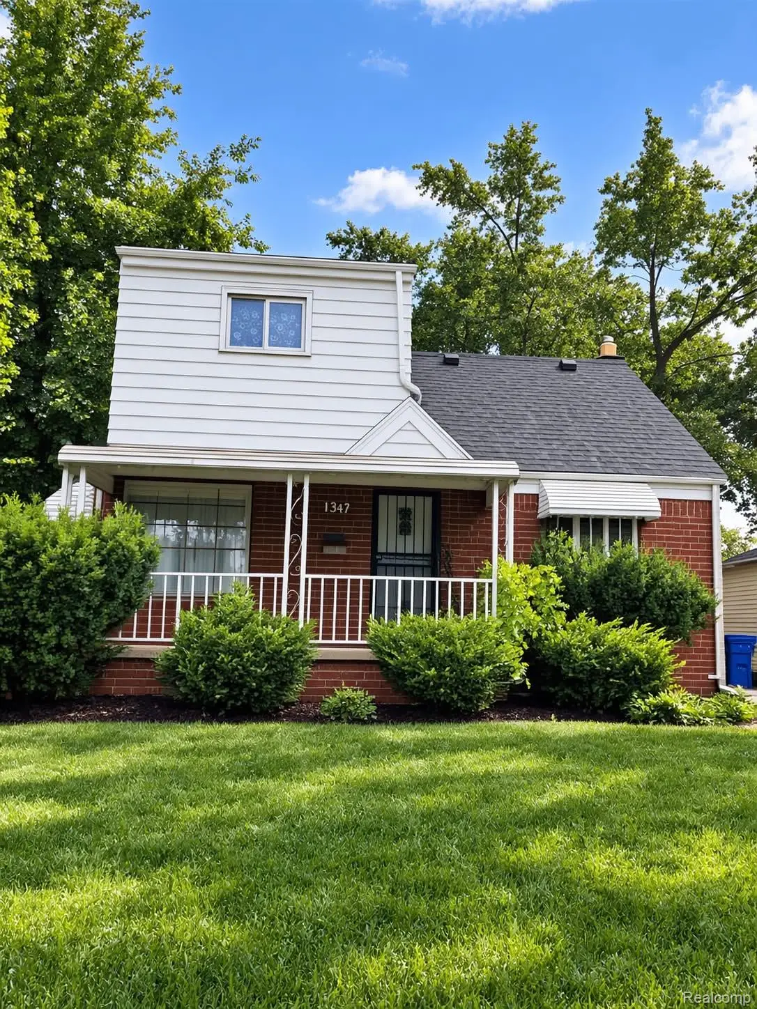 1347 Colonial DR, Inkster, MI 48141 - #1