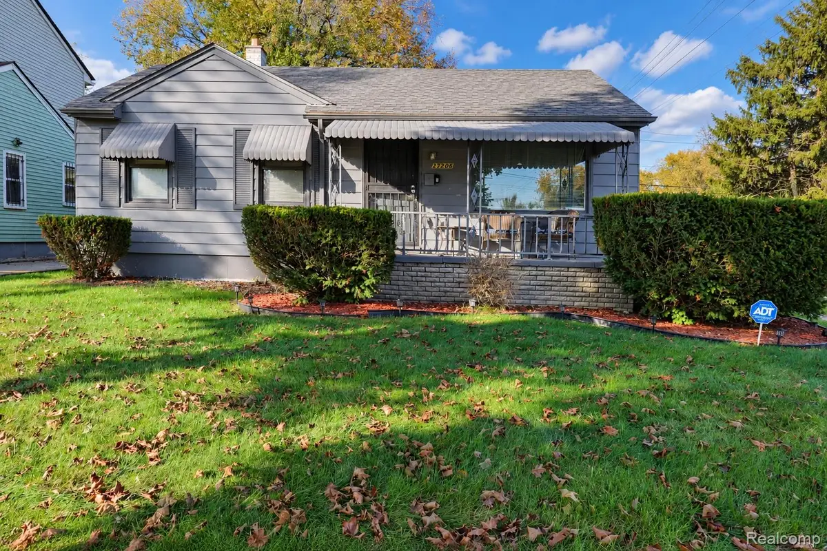 27206 Kitch ST, Inkster, MI 48141 - #1