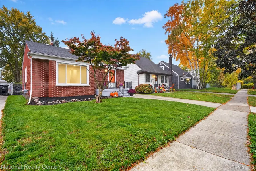 634 N Edison AVE, Royal Oak, MI 48067 - #2