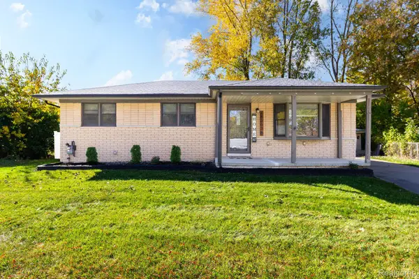 48363 Donahue DR, Chesterfield, MI 48047