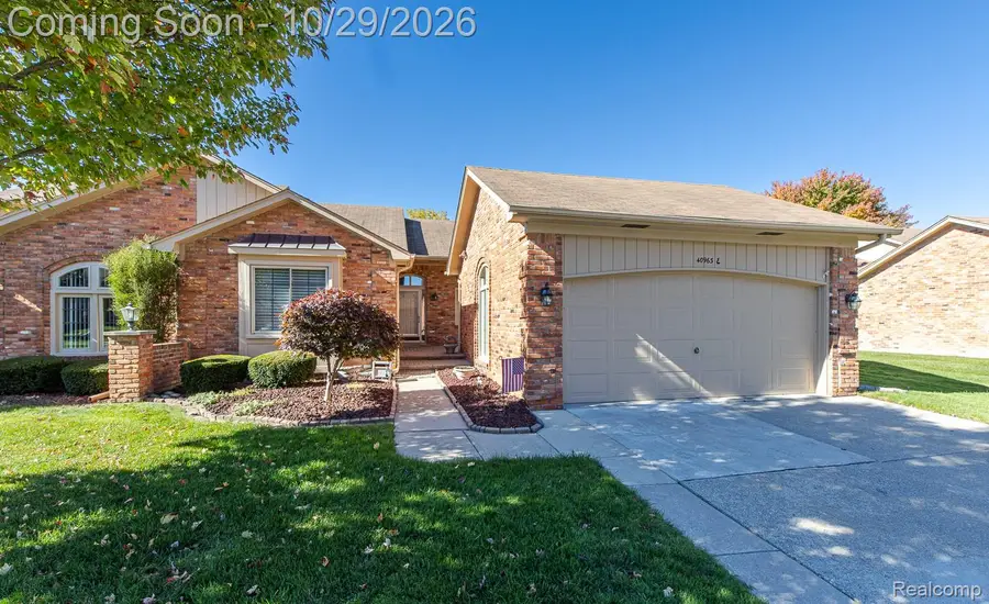40963 E Rosewood DR 7 # 28, Clinton, MI 48038 - #2