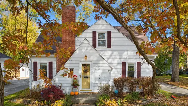 831 E Main ST, Flushing, MI 48433