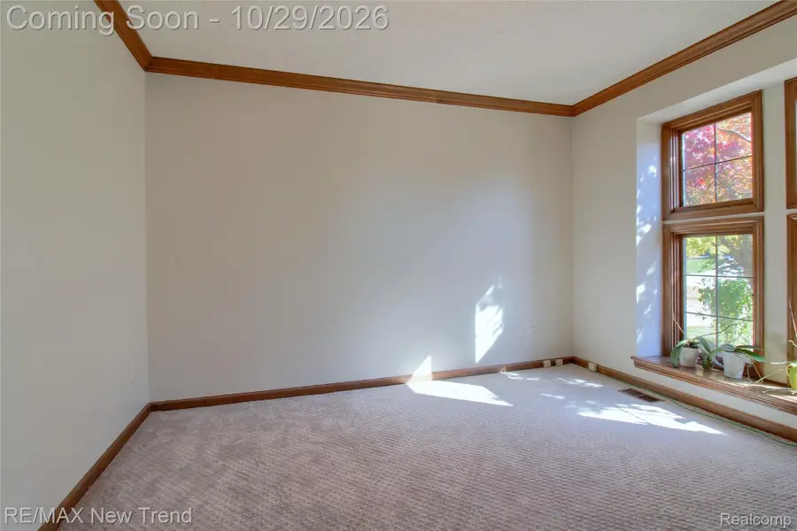 25458 Witherspoon ST, Farmington Hills, MI 48335 - #3