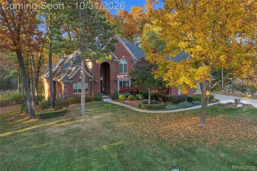 1852 Prestwick CT, Oxford, MI 48371 - #2