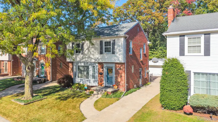 23458 Wilson AVE, Dearborn, MI 48128 - #2