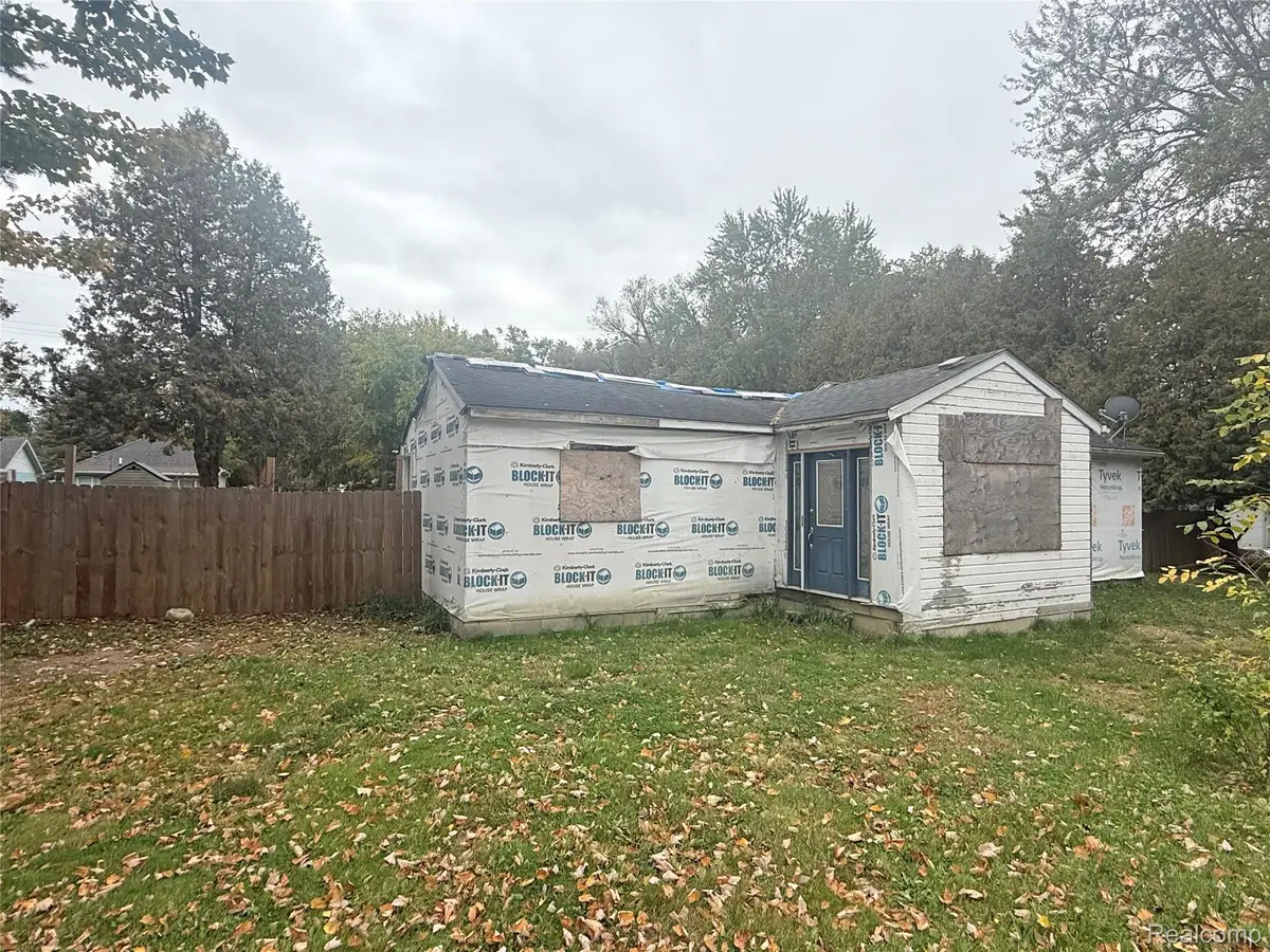 7212 Cedar RD, Lexington, MI 48450 - #1