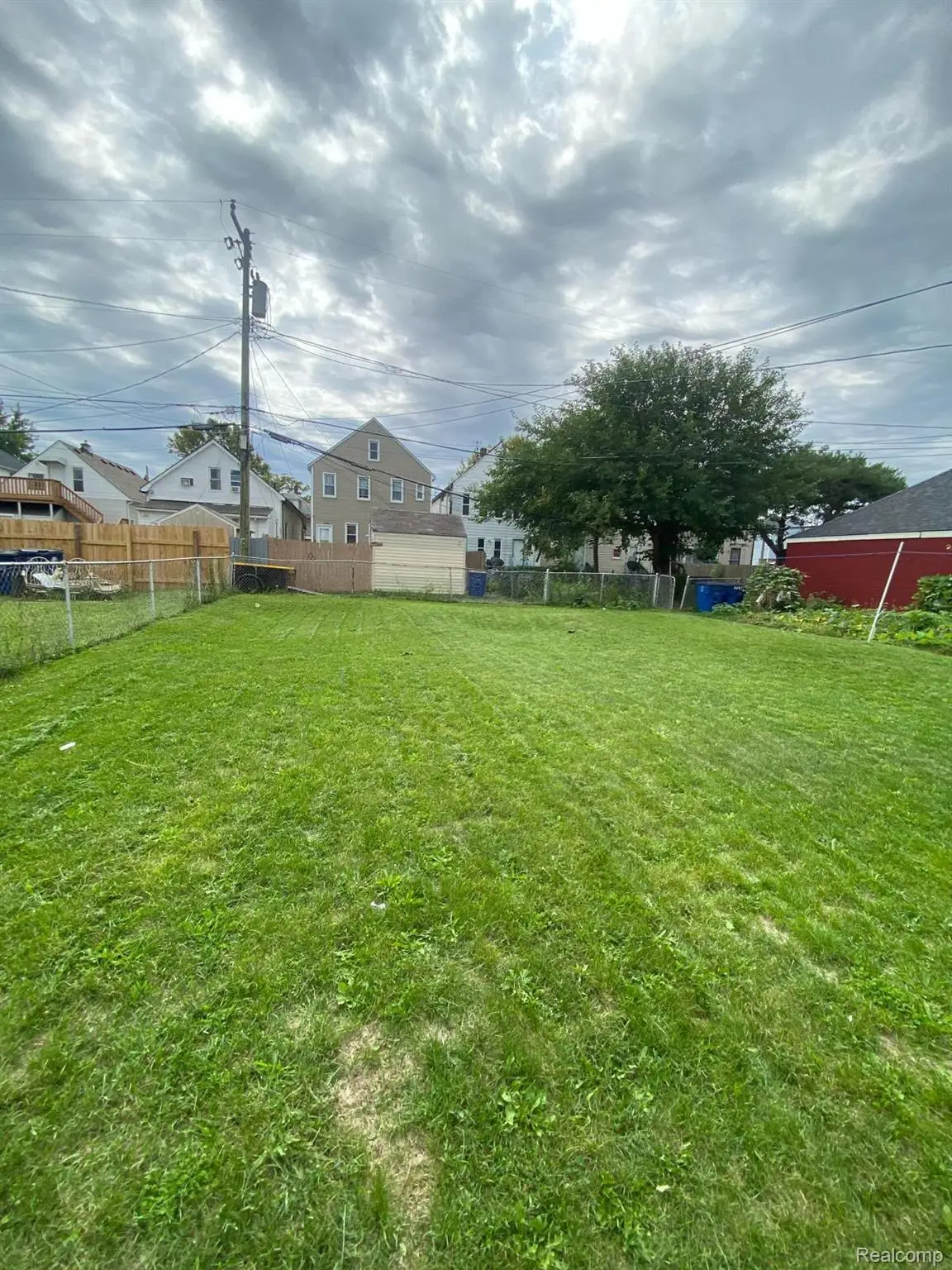 2100 Trowbridge ST, Hamtramck, MI 48212 - #1