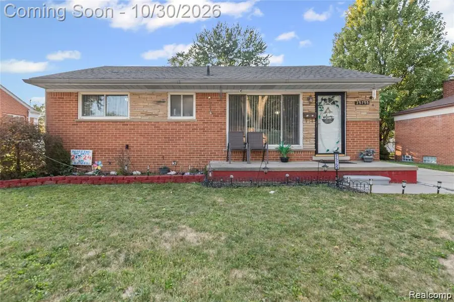 25755 Patricia AVE, Warren, MI 48091 - #2