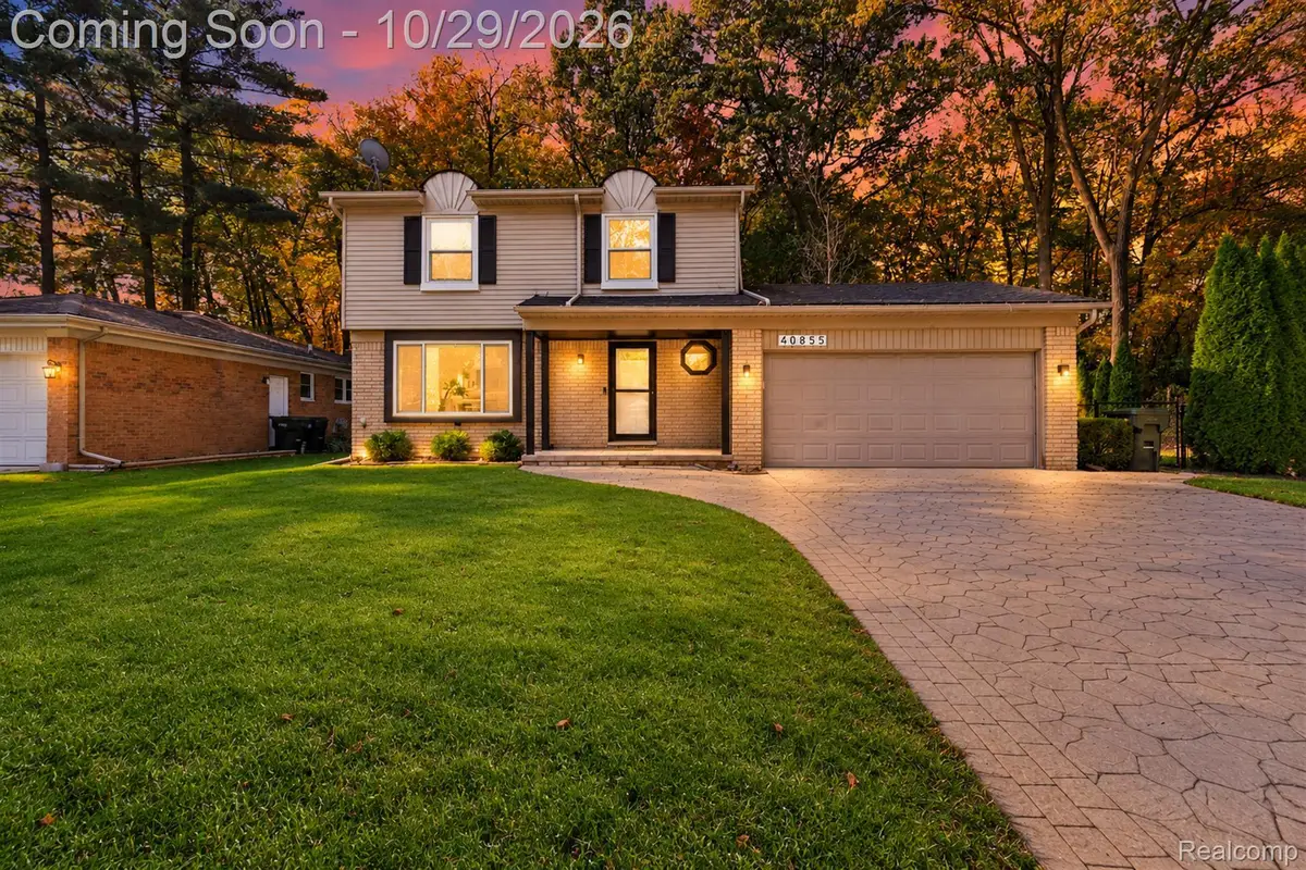 40855 Executive DR, Sterling Heights, MI 48313 - #1