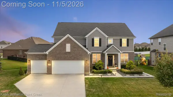 55096 Wolverine DR, Macomb, MI 48042