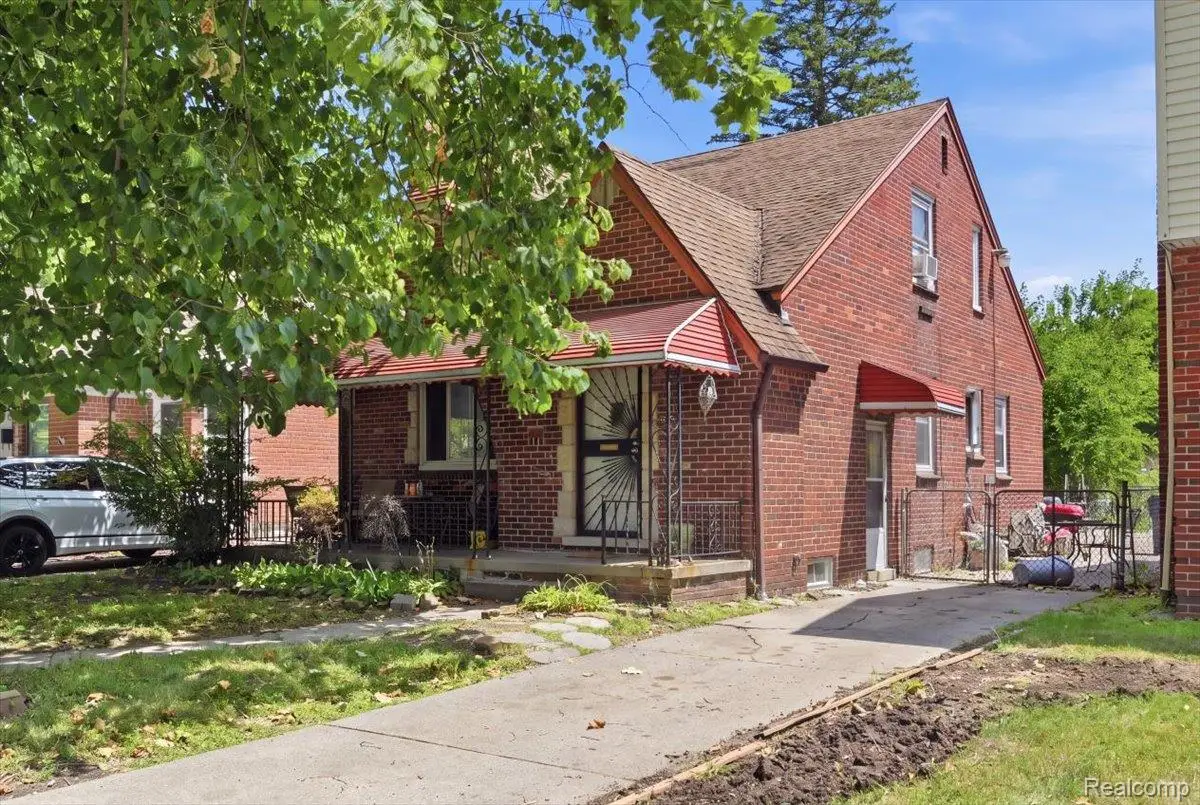 17694 Avon AVE, Detroit, MI 48219 - #1