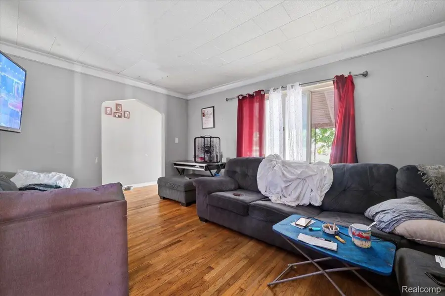 17694 Avon AVE, Detroit, MI 48219 - #3