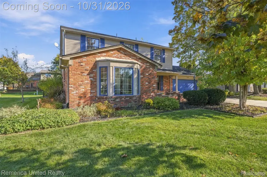 22070 Cascade DR, Novi, MI 48375 - #3